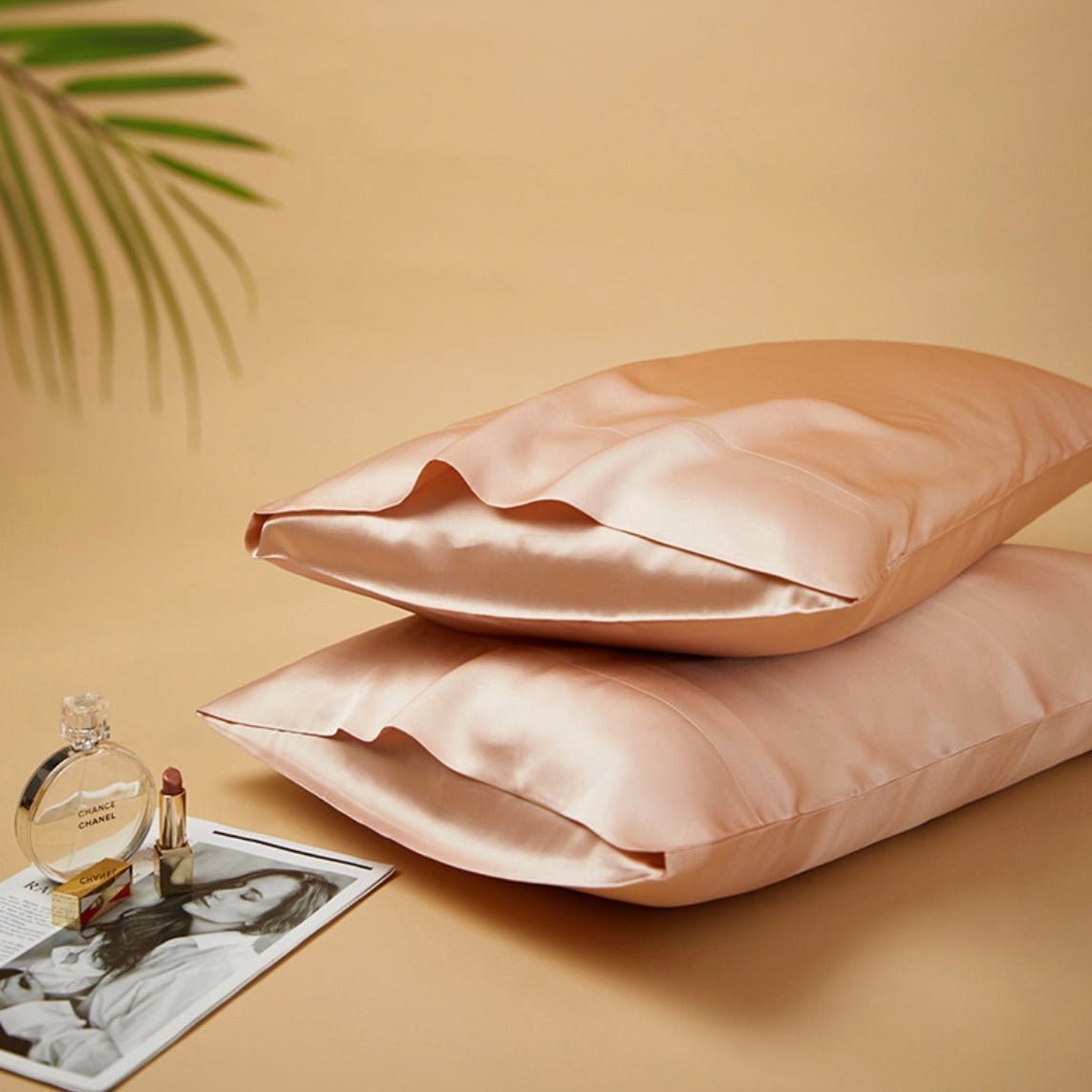 Coffret Cadeau Soie : Lot de 2 taies d'oreiller en soie de mûrier 100% biologique de grade 6A - 30 Mommes, pure soie des deux côtés